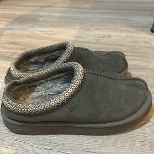 Ugg Tasman Slipper